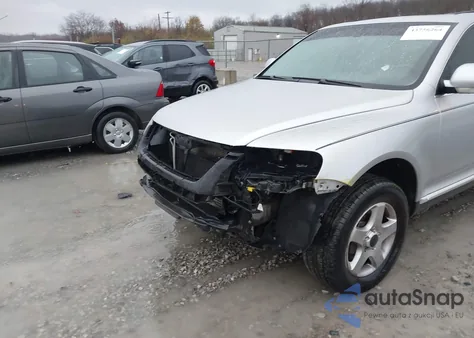 2004 Volkswagen Touareg V6 z USA, uszkodzony, nr VIN WVGBC67L44D017199